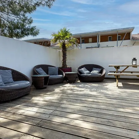 Gallery Villa
